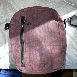 Baggu sport crossbody